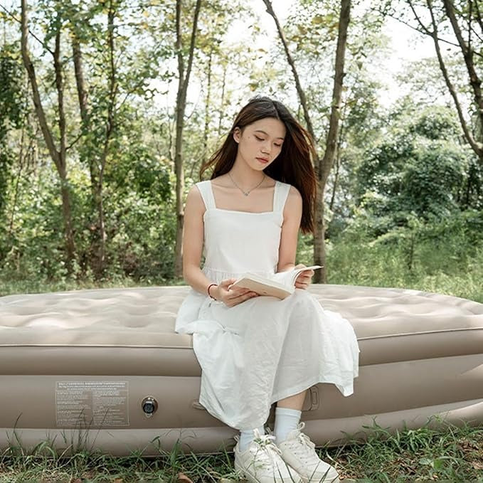Inflatable Air Mattress with Built-In Pillow – Comfortable, Portable Bed for Travel & Guests